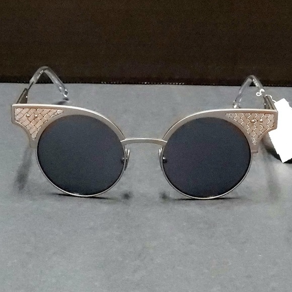 Bottega Veneta Special Edition BV15 Sunglasses - Picture 2 of 8